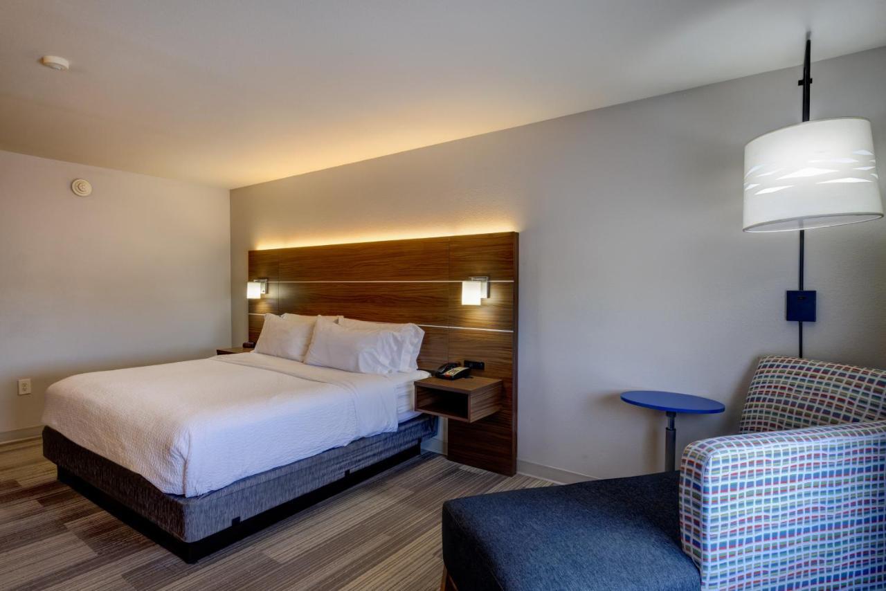 Holiday Inn Express Hotel & Suites Shelbyville By Ihg Zewnętrze zdjęcie
